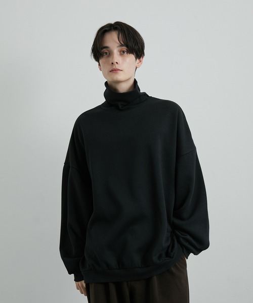 JUNRED(ジュンレッド)の「タートルネックルーズスウェットプルオーバー(ニット/セーター・メンズ・ホワイト/ブラック/ブルー・S/M/L)」の6枚目の写真