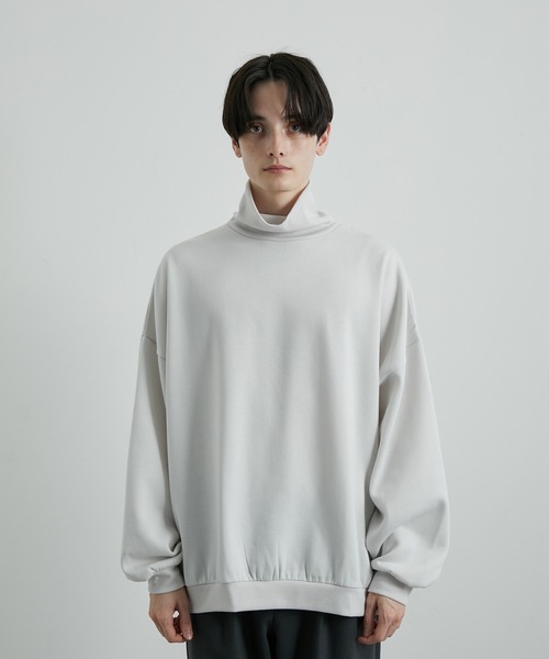 JUNRED(ジュンレッド)の「タートルネックルーズスウェットプルオーバー(ニット/セーター・メンズ・ホワイト/ブラック/ブルー・S/M/L)」の16枚目の写真