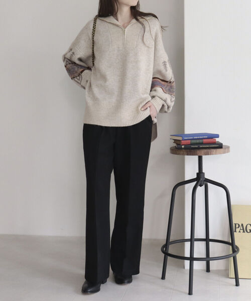 fredy emue（フレディエミュ）の「ウールライク フレアーパンツ（スラックス・レディース・ブラック/ネイビー/アイボリー/ベージュ・38/36）」の7枚目の写真