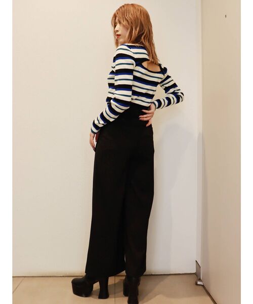 MURUA（ムルーア）の「バックオープンタイトニット（ニット/セーター・レディース・ブルー/グリーン・FREE）」の8枚目の写真