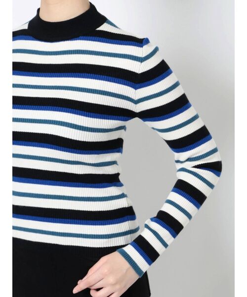 MURUA（ムルーア）の「バックオープンタイトニット（ニット/セーター・レディース・ブルー/グリーン・FREE）」の17枚目の写真