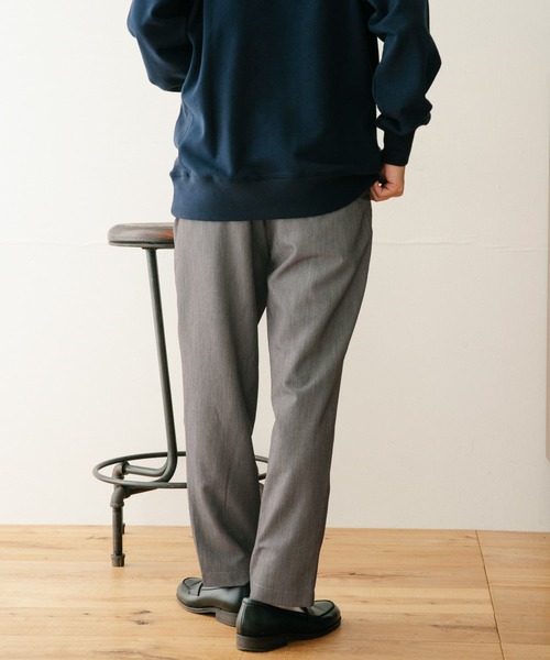 ITEMS URBANRESEARCH(アイテムズ アーバンリサーチ)の「TRPU テーパードパンツ(その他パンツ・メンズ・ブラック/グレー系その他/ネイビー/グリーン・LARGE/MEDIUM)」の7枚目の写真