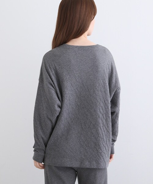 INDIVI(インディヴィ)の「【LIFE/オーガニックコットン】リラックストップス(Tシャツ/カットソー・レディース・チャコール/ライトグレー系8・38)」の14枚目の写真