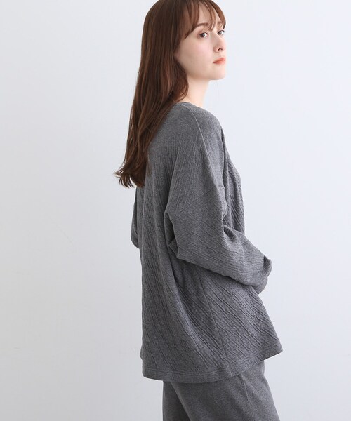INDIVI(インディヴィ)の「【LIFE/オーガニックコットン】リラックストップス(Tシャツ/カットソー・レディース・チャコール/ライトグレー系8・38)」の15枚目の写真