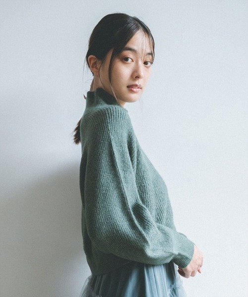 REDYAZEL（レディアゼル）の「畦ニットプルオーバー（ニット/セーター・レディース・パープル/グリーン/キャメル/ブラック/アイボリー・FREE）」の19枚目の写真