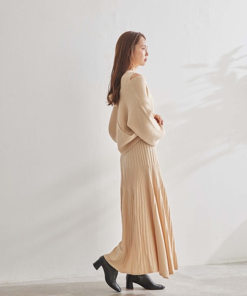 ADIRA（アディラ）の「ロングニットワンピアンサンブル（ニット/セーター・レディース・モカ/アイボリー・MEDIUM）」の5枚目の写真