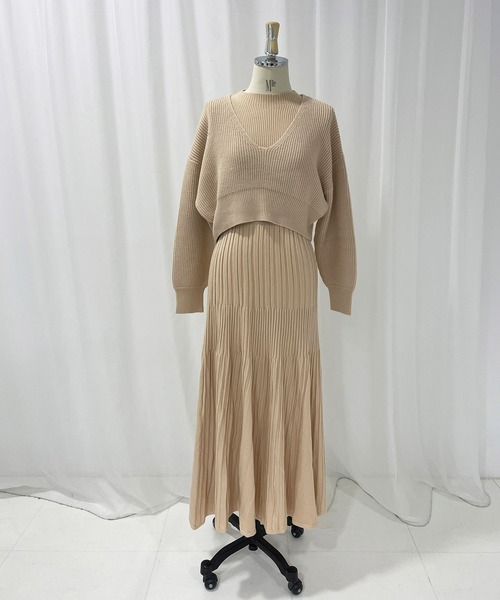 ADIRA（アディラ）の「ロングニットワンピアンサンブル（ニット/セーター・レディース・モカ/アイボリー・MEDIUM）」の13枚目の写真