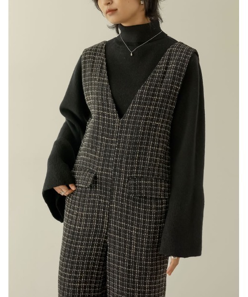 Re:EDIT（リエディ）の「[低身長/高身長サイズ有]ツイードライクVネックオールインワン（つなぎ/オールインワン・レディース・ベージュ系その他/ブラック系その他・MEDIUM/TALL/LARGE/SHORT）」の20枚目の写真