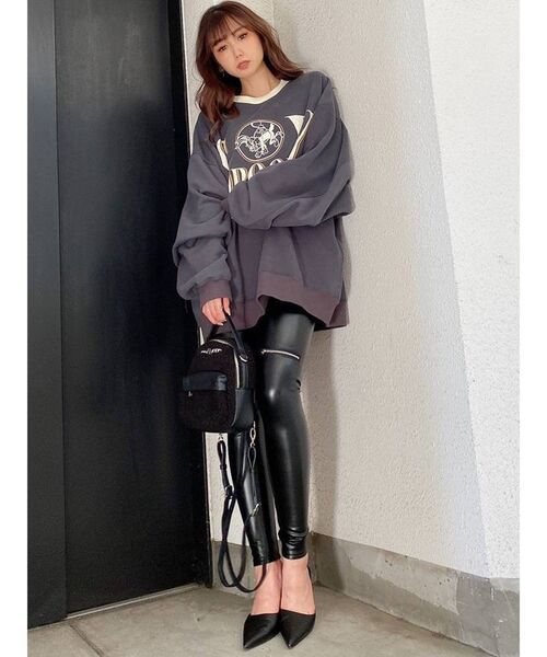GYDA(ジェイダ)の「SPOOPY BUNNY RAISINGスウェットトップス(Tシャツ/カットソー・レディース・オフホワイト/チャコールグレー・FREE)」の10枚目の写真