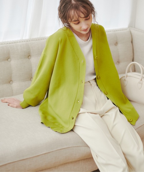 ANGIE(アンジー)の「【前後2WAY】スポンジニットVネックカーディガン(カーディガン/ボレロ・レディース・オレンジ/ライム/アイボリー/ブラック/ブルー・FREE)」の16枚目の写真