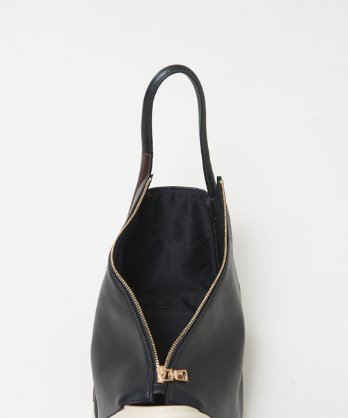 LOWELL things（ロウェル　シングス）の「Lafull/配色パイピング3WayショルダーBAG/ホーボーバッグ（ショルダーバッグ・レディース・ブラック/ライトブルー/アイボリー・フリー）」の22枚目の写真