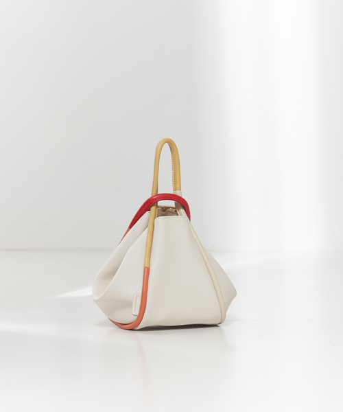 LOWELL things（ロウェル　シングス）の「Lafull/配色パイピング3WayショルダーBAG/ホーボーバッグ（ショルダーバッグ・レディース・ブラック/ライトブルー/アイボリー・フリー）」の15枚目の写真