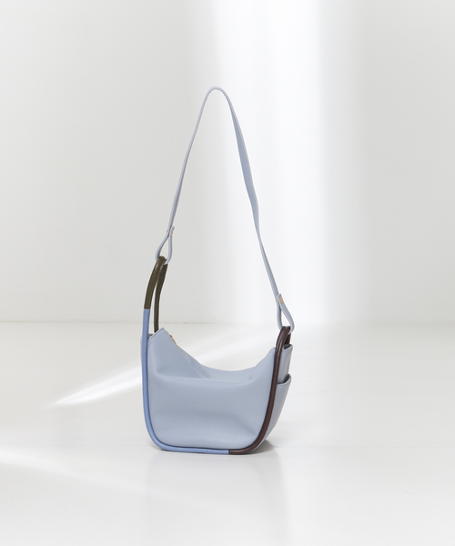 LOWELL things（ロウェル　シングス）の「Lafull/配色パイピング3WayショルダーBAG/ホーボーバッグ（ショルダーバッグ・レディース・ブラック/ライトブルー/アイボリー・フリー）」の7枚目の写真