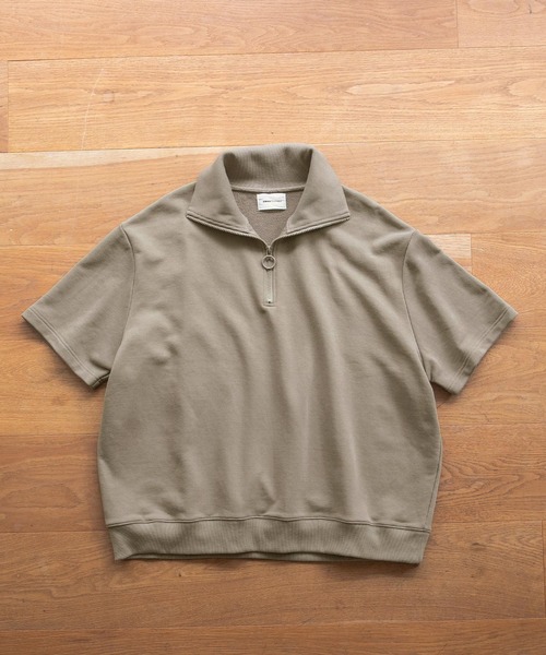 EMMA CLOTHES(エマクローズ)の「オーバーサイズ ビッグカラー ハーフジップ S/Sプルオーバースウェット EMMA CLOTHES(Tシャツ/カットソー・メンズ・アッシュブラウン/杢グレー/ブラック/グリーン系1/アイボリー/カーキ・L/M)」の7枚目の写真