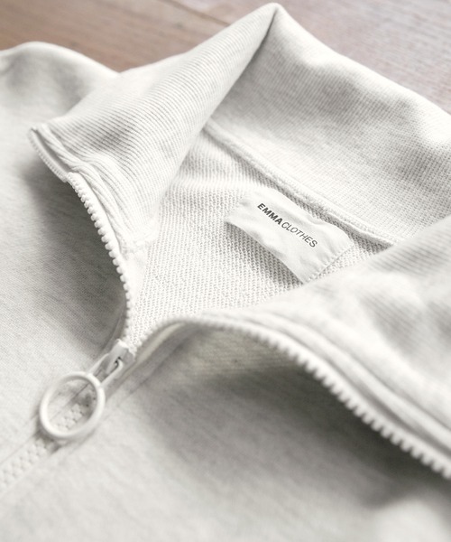 EMMA CLOTHES(エマクローズ)の「オーバーサイズ ビッグカラー ハーフジップ S/Sプルオーバースウェット EMMA CLOTHES(Tシャツ/カットソー・メンズ・アッシュブラウン/杢グレー/ブラック/グリーン系1/アイボリー/カーキ・L/M)」の12枚目の写真