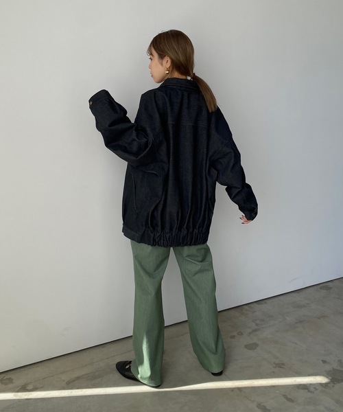 Amiur(エミレ)の「pocket tuck tapered pants(その他パンツ・レディース・グリーン/アイボリー/モカ・S/M)」の7枚目の写真