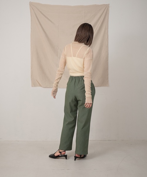 Amiur(エミレ)の「pocket tuck tapered pants(その他パンツ・レディース・グリーン/アイボリー/モカ・S/M)」の15枚目の写真