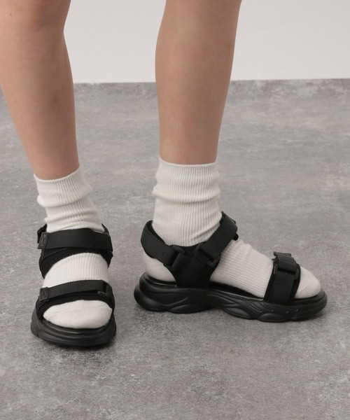 GLOBAL WORK(グローバルワーク)の「アソートスニーカーサンダル/191420(サンダル・キッズ・ブラック/ブラック系その他/ブラック系1・19cm/20cm/21cm/22cm)」の6枚目の写真