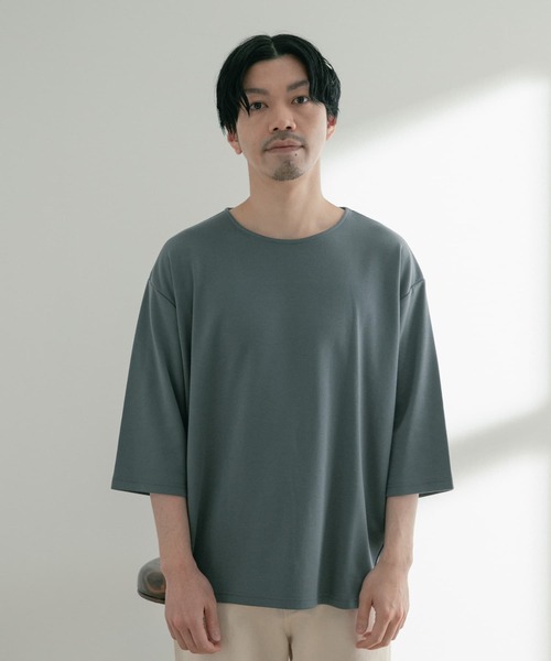 ITEMS URBANRESEARCH（アイテムズ アーバンリサーチ）の「クールタッチポンチ 7分袖ビッグTシャツ（Tシャツ/カットソー・メンズ・オフホワイト/ベージュ/ブルー/ブラック・MEDIUM/LARGE）」の19枚目の写真