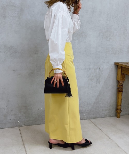 un dix cors（アンディコール）の「パール釦バンドカラーシンプルシャツ（シャツ/ブラウス・レディース・オフホワイト/ブルー/ベージュ・FREE）」の13枚目の写真