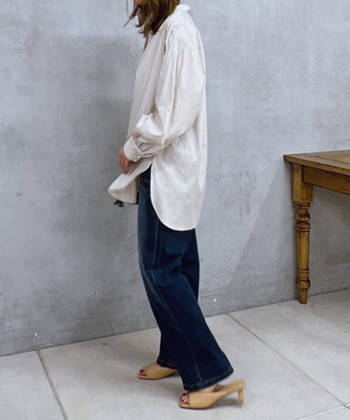 un dix cors（アンディコール）の「パール釦バンドカラーシンプルシャツ（シャツ/ブラウス・レディース・オフホワイト/ブルー/ベージュ・FREE）」の20枚目の写真