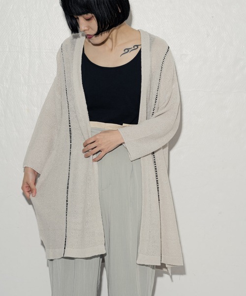 ottilie(オティーリエ)の「huitime nid ステッチカーデ ★(カーディガン/ボレロ・レディース・アイボリー/グレイッシュベージュ・FREE)」の2枚目の写真
