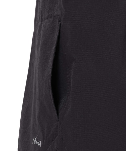 NANGA（ナンガ）の「DotAir COMFY L/S SHIRT/ドットエアコンフィーロングスリーブシャツ（シャツ/ブラウス・メンズ・ブラック/ベージュ/カーキ/ブラック系その他・M/XL/L/S）」の18枚目の写真