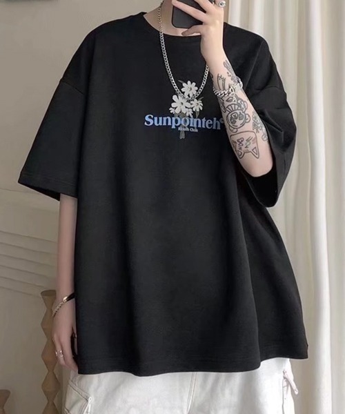 NOWLE（ノウル）の「【NOWLE】花柄 グラフィック フロント プリント 半袖 Tシャツ（Tシャツ/カットソー・メンズ・ホワイト/ブラック/グレー・MEDIUM/LARGE/X-LARGE）」の2枚目の写真