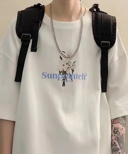 NOWLE（ノウル）の「【NOWLE】花柄 グラフィック フロント プリント 半袖 Tシャツ（Tシャツ/カットソー・メンズ・ホワイト/ブラック/グレー・MEDIUM/LARGE/X-LARGE）」の4枚目の写真