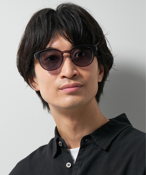 UNITED ARROWS（ユナイテッドアローズ）の「ボストン型調光サングラス｜紫外線対策｜レンズの色が変わるサングラス｜ユナイテッドアローズ｜Zoff | UNITED ARROWS Wellness（サングラス・レディース・ブラウン/グレー/アイボリー・FREE）」の20枚目の写真