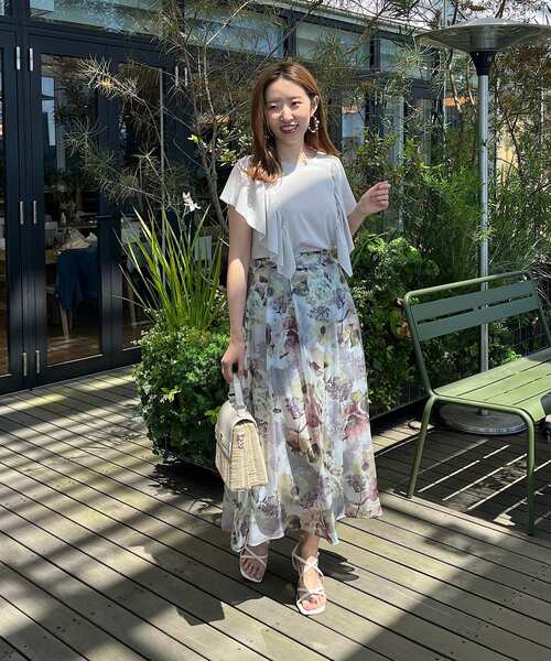 couture brooch（クチュールブローチ）の「◆【毎日コーデに華やかさをプラス。】フリルシアーマンスブラウス（シャツ/ブラウス・レディース・ライトグレー/パープル/キャメル/ブラック系・40/38/42/34）」の15枚目の写真