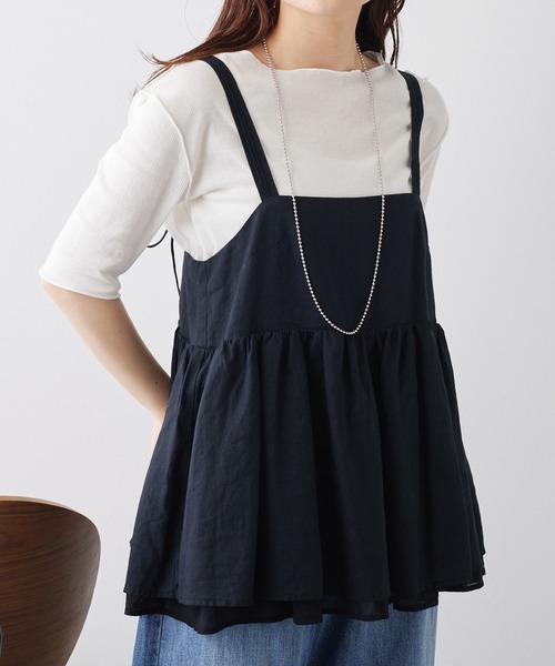 PUAL CE CIN（ピュアルセシン）の「コットンリネン ギャザーキャミソールブラウス（キャミソール・レディース・オフホワイト/ブラック/ナチュラル・FREE）」の14枚目の写真