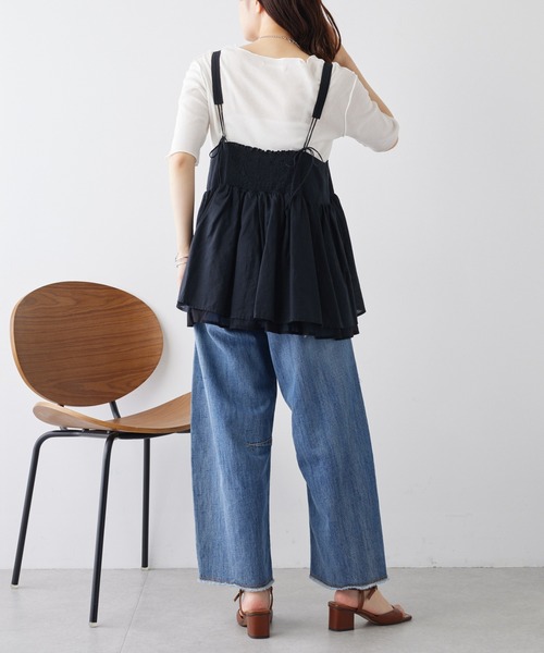 PUAL CE CIN（ピュアルセシン）の「コットンリネン ギャザーキャミソールブラウス（キャミソール・レディース・オフホワイト/ブラック/ナチュラル・FREE）」の18枚目の写真