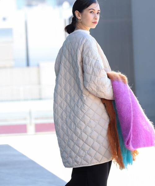 Ray BEAMS（レイビームス）の「GYMPHLEX / キルト ダウン コート（ダウンジャケット/コート・レディース・ブラック/ナチュラル・12/14）」の9枚目の写真