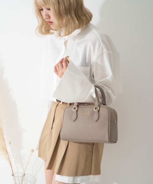 dazzlin（ダズリン）の「【dazzlin/ダズリン】シュリンク 2wayスクエアボストン（ボストンバッグ・レディース・ベージュ/グレイッシュブルー/ブラック/アイボリー/ローズ・FREE）」の4枚目の写真