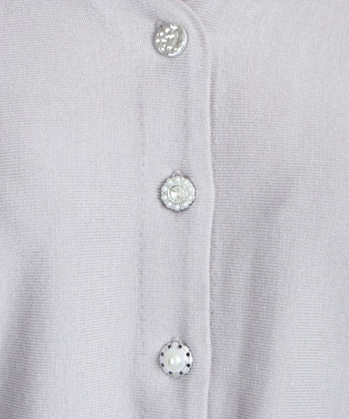 ASTORIA ODIER（アストリアオディール）の「アソートボタンドルマンカーディガン（カーディガン/ボレロ・レディース・ピンクベージュ/ブラック/ラベンダー/アイボリー・SMALL/MEDIUM）」の15枚目の写真