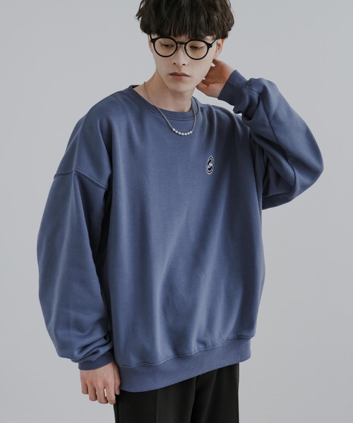 Rocky Monroe（ロッキーモンロー）の「オーバーサイズフラワー刺繍裏起毛スウェット/トレーナー（スウェット・メンズ・ブラック/オートミール/杢グレー/グリーン/ホワイト/ブルー/ライトグレー系/ブラック系1/ブルー系1/グリーン系/ホワイト系/ライトグレー系1/ホワイト系1/グリーン系1/ブラック系/グレー系1/ブルー系/グレー系・M/L/XL）」の16枚目の写真