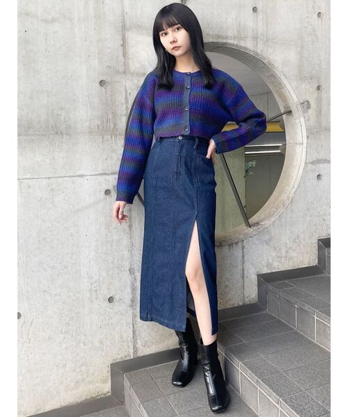 MURUA（ムルーア）の「2WAYクロップトグラデーションカーディガン（カーディガン/ボレロ・レディース・マスタード/パープル・FREE）」の7枚目の写真