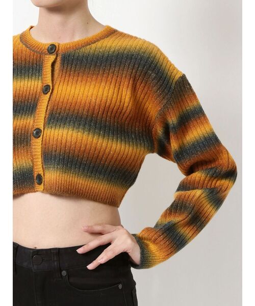 MURUA（ムルーア）の「2WAYクロップトグラデーションカーディガン（カーディガン/ボレロ・レディース・マスタード/パープル・FREE）」の21枚目の写真