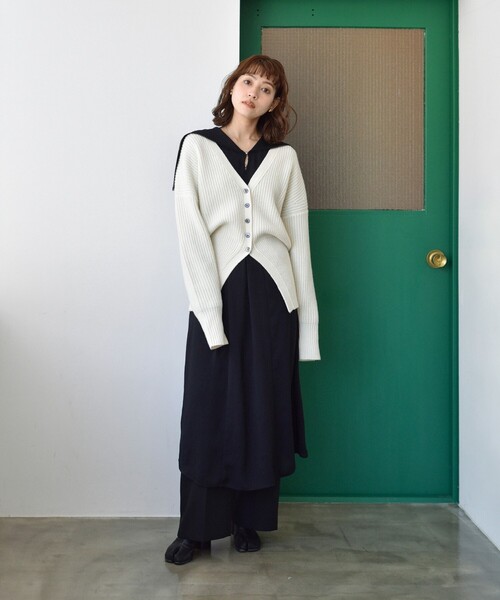 CODE A(コードエー)の「◆CODE A | design volume cardigan(カーディガン/ボレロ・レディース・パープル/ダークグレー/オフホワイト・00)」の6枚目の写真
