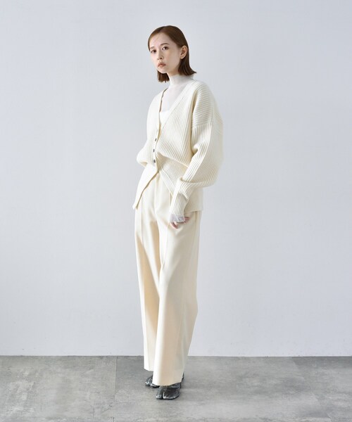 CODE A(コードエー)の「◆CODE A | design volume cardigan(カーディガン/ボレロ・レディース・パープル/ダークグレー/オフホワイト・00)」の11枚目の写真