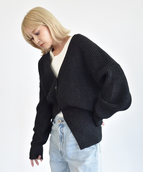 CODE A(コードエー)の「◆CODE A | design volume cardigan(カーディガン/ボレロ・レディース・パープル/ダークグレー/オフホワイト・00)」の21枚目の写真
