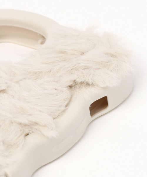 LAKOLE（ラコレ）の「※ふわふわウェーブスタンドiPhoneケース / 988444（スマホケース/カバー・レディース・チャコール/カーキ/アイボリー・SMALL/X-SMALL/MEDIUM）」の16枚目の写真