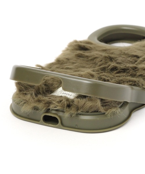 LAKOLE（ラコレ）の「※ふわふわウェーブスタンドiPhoneケース / 988444（スマホケース/カバー・レディース・チャコール/カーキ/アイボリー・SMALL/X-SMALL/MEDIUM）」の21枚目の写真