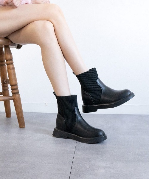 Fabby fabby(ファビィーファビィー)の「ニットインヒールエンジニアブーツ(ブーツ・レディース・ブラック・MEDIUM/SMALL/LARGE)」の13枚目の写真