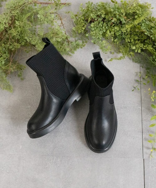 Fabby fabby(ファビィーファビィー)の「ニットインヒールエンジニアブーツ(ブーツ・レディース・ブラック・MEDIUM/SMALL/LARGE)」の3枚目の写真
