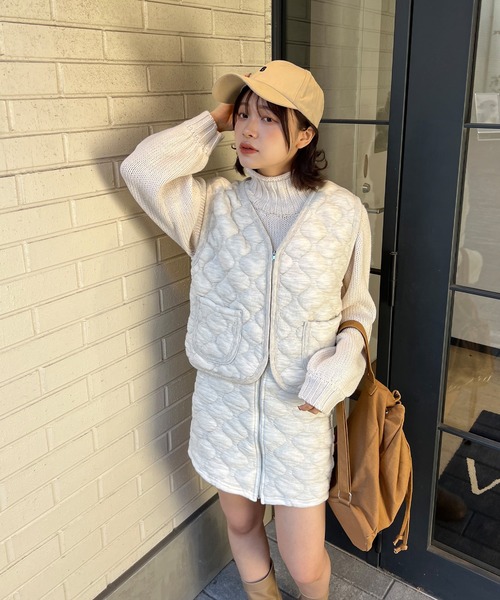 ISOOK(アイスー)の「【ISOOK / アイスー】キルティングフロントジップミニスカート / セットアップ可能 タイト ジャガード ジップスカート ZOZOTOWN限定(スカート・レディース・アイボリー/ブラック・FREE)」の12枚目の写真