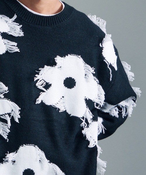【セール】『CavariA/キャバリア』綿タッチアクリルニットジャガードフリンジフラワー長袖トレーナー（スウェット）｜SILVER BULLET（シルバーバレット）
