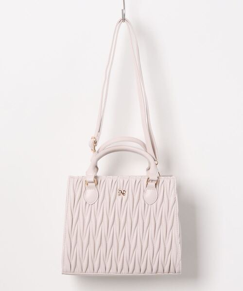 INGNI（イング）の「チャーム付キルティングバッグ（ショルダーバッグ・レディース・ブラック/グレー/オフホワイト/ベージュ/ピンクベージュ・ONE SIZE）」の18枚目の写真