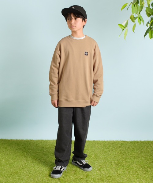 GLAZOS（グラソス）の「TC裏毛・クールバックロゴプリントトレーナー（スウェット・キッズ・グリーン系その他/ブルー/ベージュ/ブラック・140cm/150cm/160cm/170cm）」の8枚目の写真